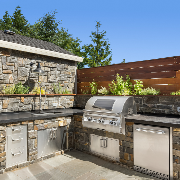 Top 5 Best Outdoor Appliances for Your Next BBQ