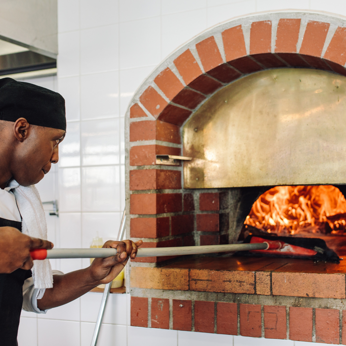 Baking Perfection: Choosing the Right Oven Mode for Thin Crust vs. Deep Dish Pizzas
