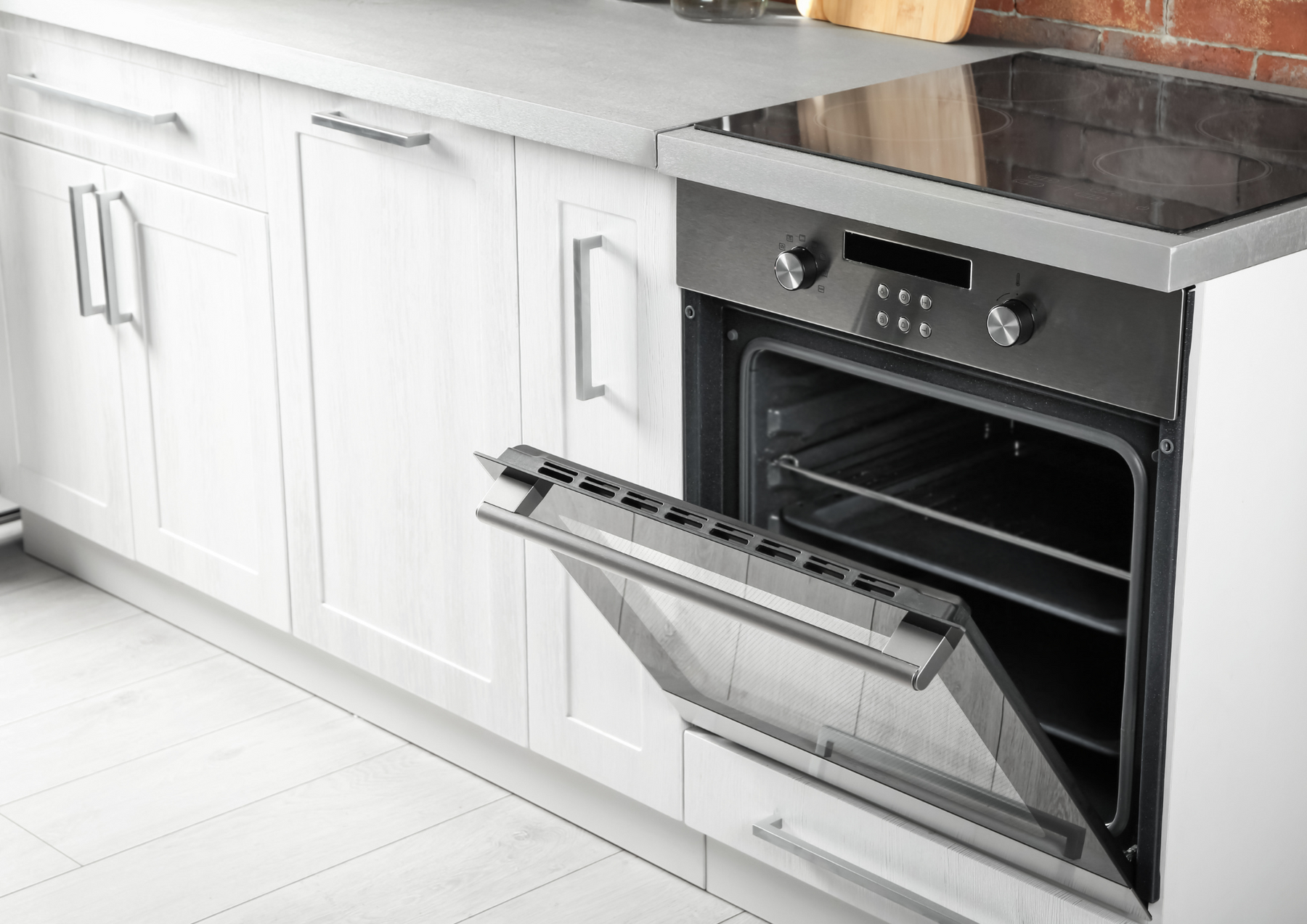 How Efficient is the Kitchen Electric Range? Assessing Energy Use and Performance