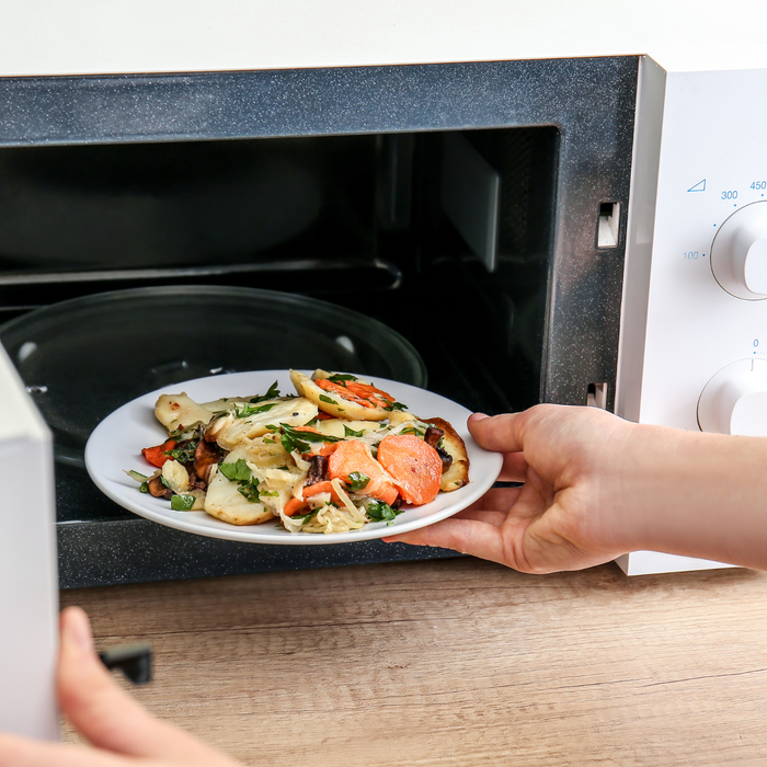 The Marvelous Benefits of Using a Microwave Oven