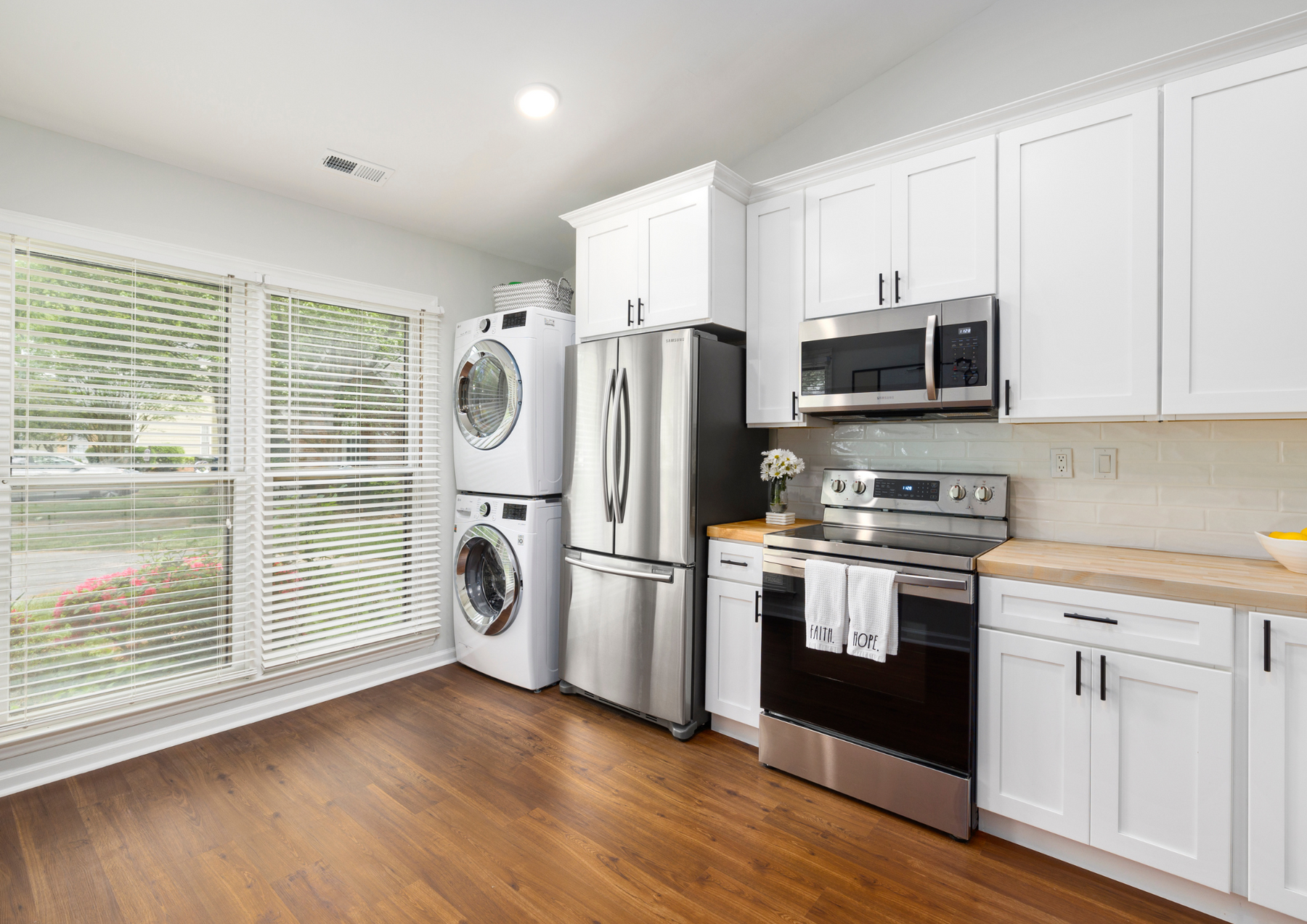 Is it Worth It to Buy a Kitchen Appliance Package?