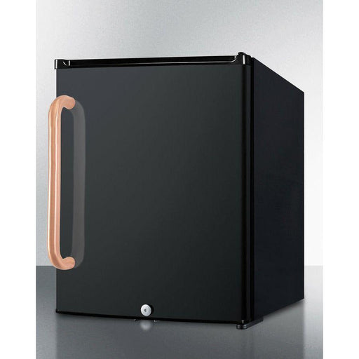 Summit 16 in. Wide Compact Minibar - MB12B