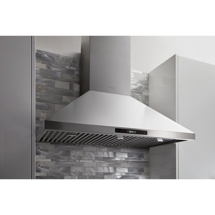 Thor Kitchen 30 In. Natural Gas Range, Range Hood Appliance Package