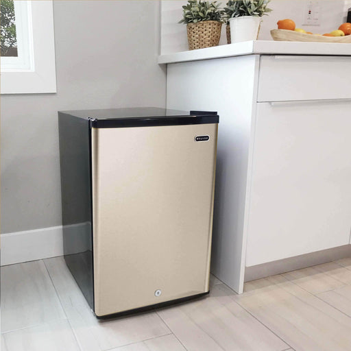 Whynter Freezers Whynter 2.1 cu.ft. Energy Star Rose Gold Upright Freezer with Lock CUF-210SSG